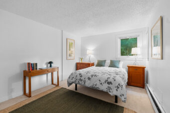 #105 – 1875 W 8th Avenue